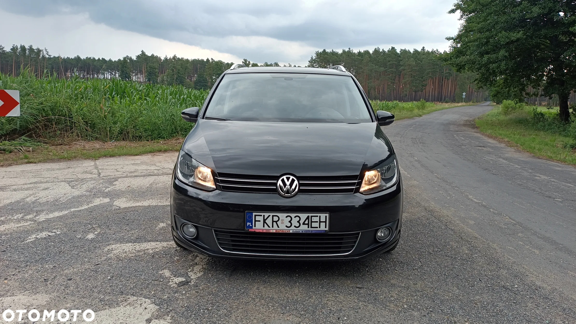 Volkswagen Touran - 3
