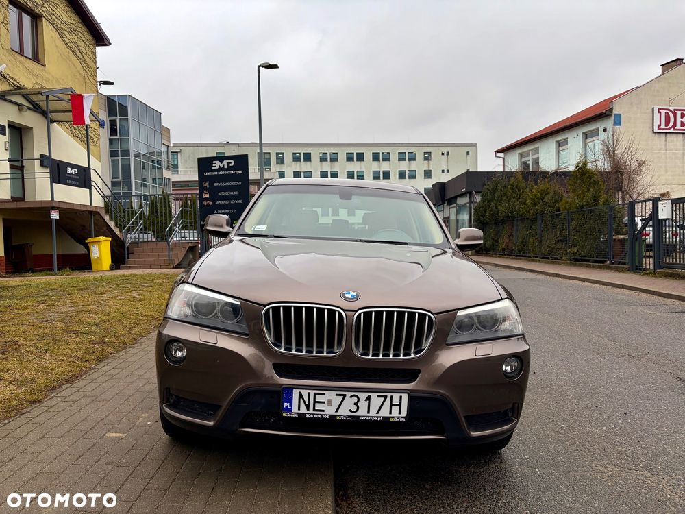 BMW X3 xDrive28i Sport-Aut Advantage - 2