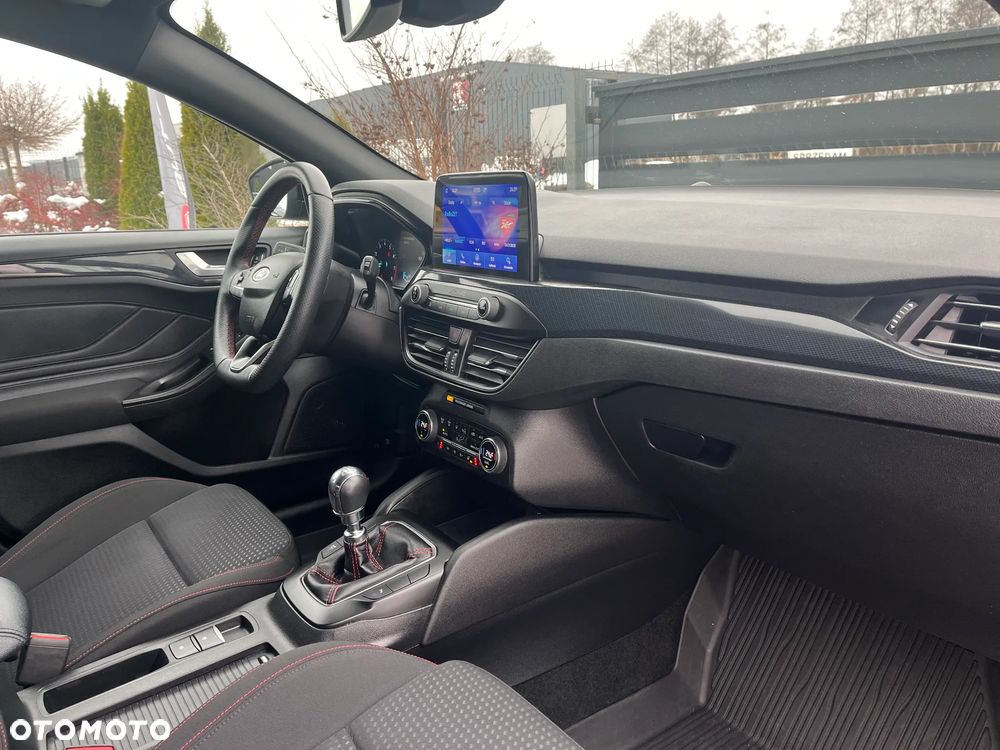 Ford Focus 1.5 EcoBoost STart-Stopp-System ST-Line - 9