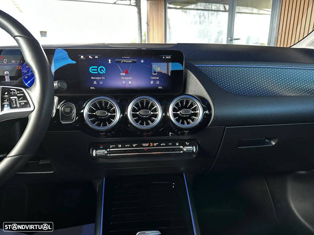 Mercedes-Benz EQA 250 Progressive - 29