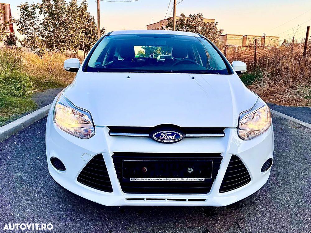 FORD Focus 2014 — imagine 10