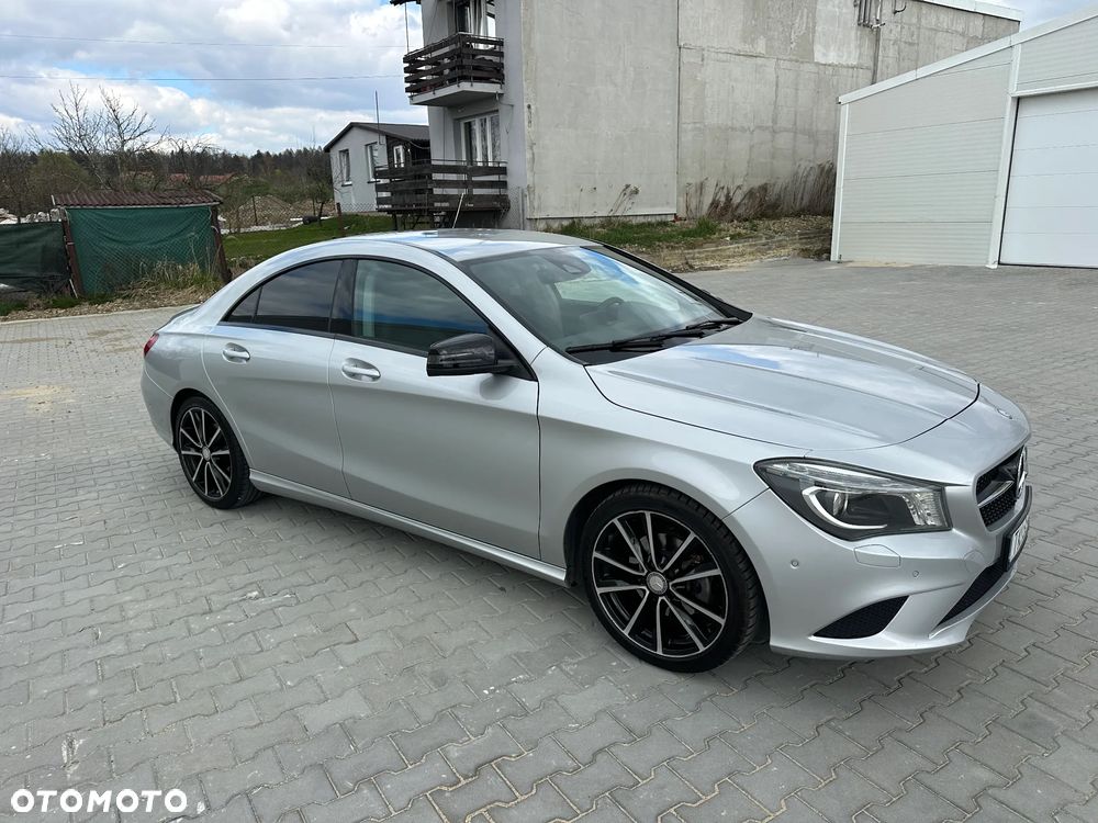 Mercedes-Benz CLA 200 7G-DCT Peak Edition - 6