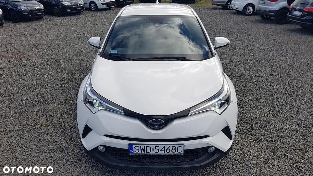 Toyota C-HR - 13