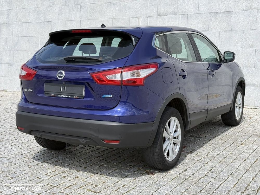 Nissan Qashqai 1.5 dCi N-Connecta - 4