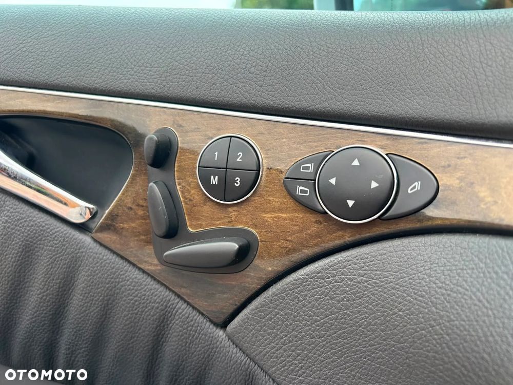 Mercedes-Benz Klasa E 320 CDI Avantgarde - 37