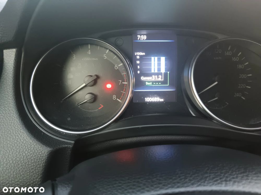 Nissan Qashqai 1.3 DIG-T N-WAY - 15