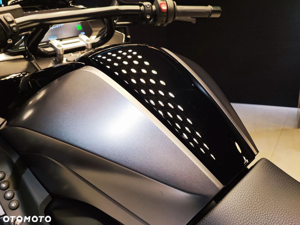 BMW K - 17