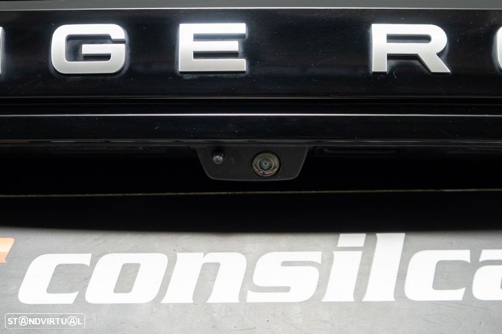 Land Rover Range Rover Evoque 1.5 P300e AWD Auto - 17