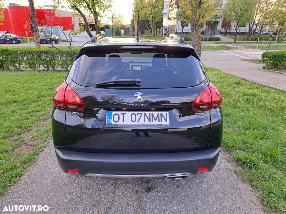 Peugeot 2008 1.2 PureTech Turbo S&S GT-Line - 4