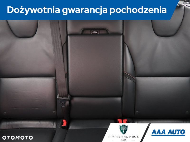 Volvo XC 60 - 11