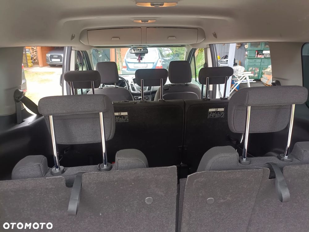Ford Tourneo Connect Grand ver-grand-1-6-tdci-titanium - 13