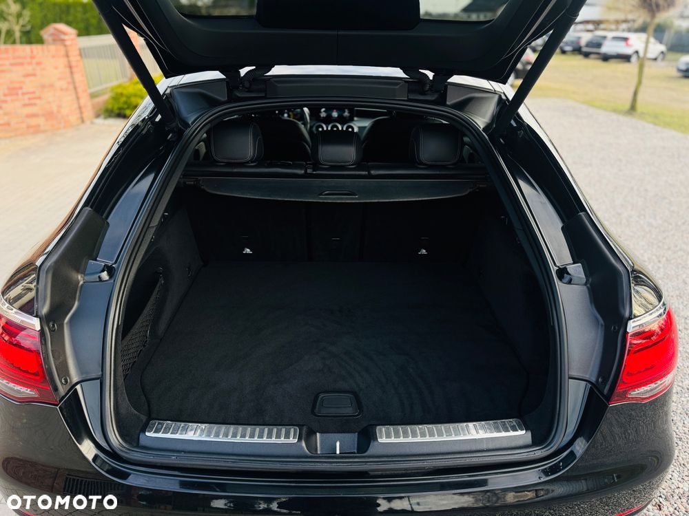 Mercedes-Benz GLC 300 d 4Matic 9G-TRONIC AMG Line Plus - 18