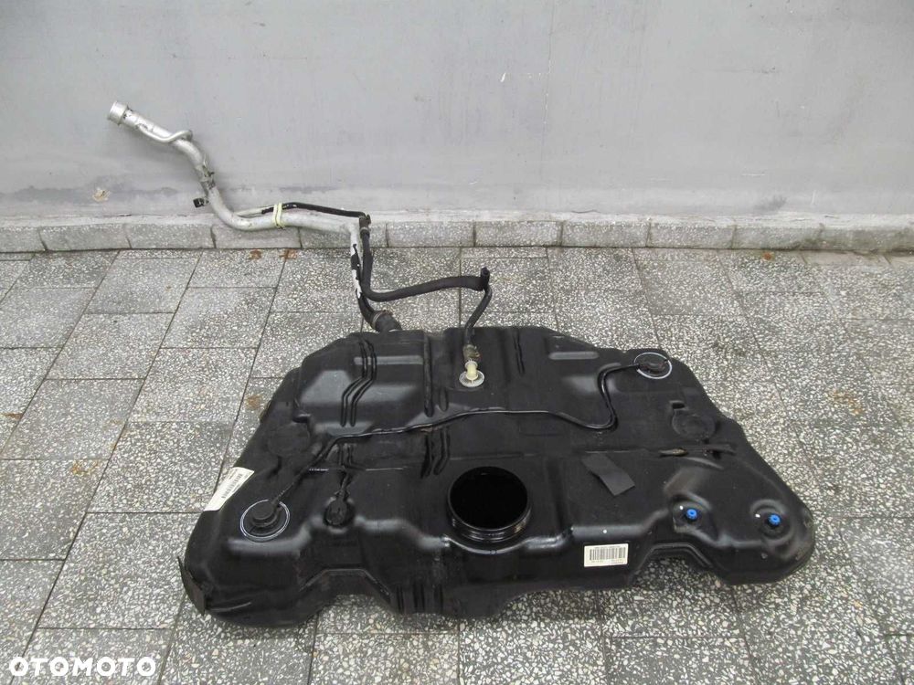 VOLVO S80 II V70 III 2.4 D5 06-13 BAK ZBIORNIK PALIWA 30792966 30732963 - 1