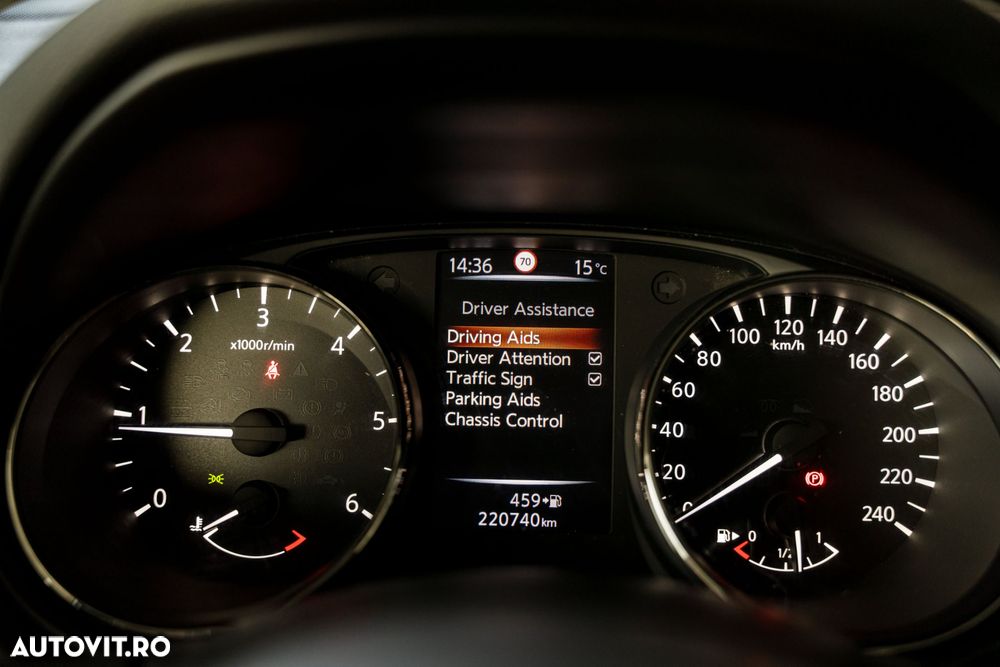 Nissan X-Trail 1.6 dCi N-Connecta - 38