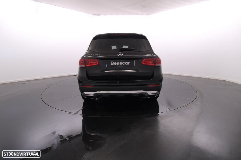 Mercedes-Benz GLC 300 e 4Matic - 6