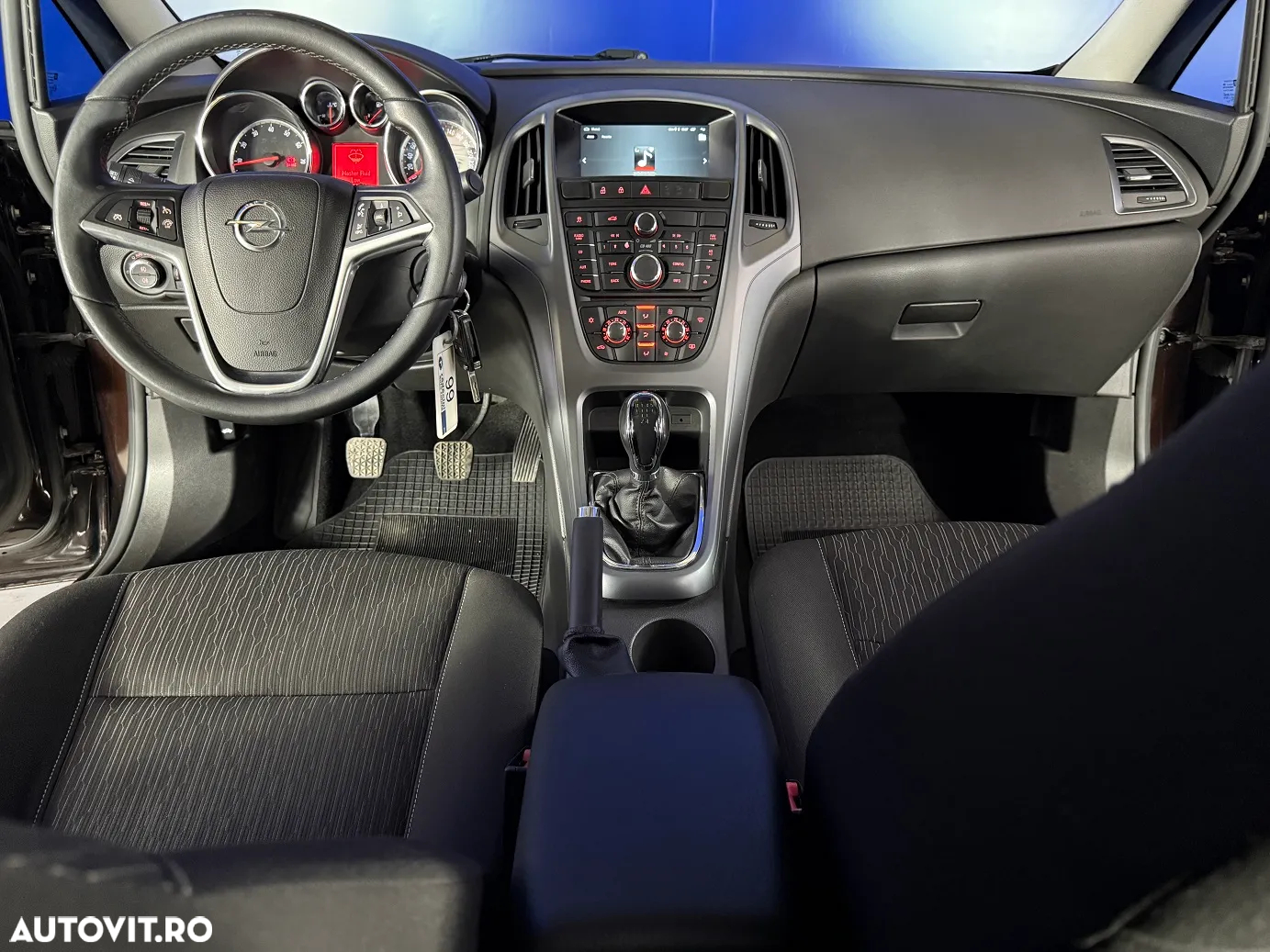 Opel Astra - 14