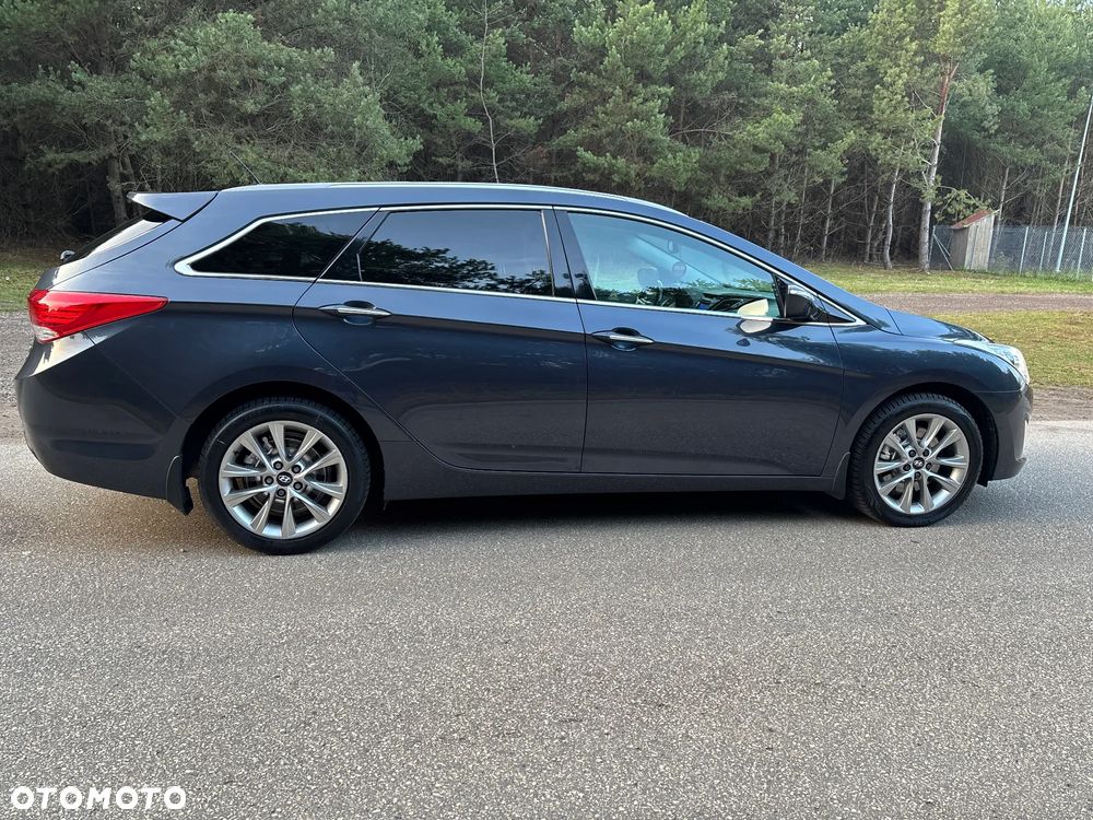 Hyundai i40 Kombi 1.7 CRDi Style - 11