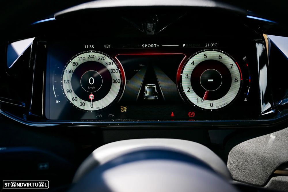 Aston Martin Vantage Coupe V8 - 38