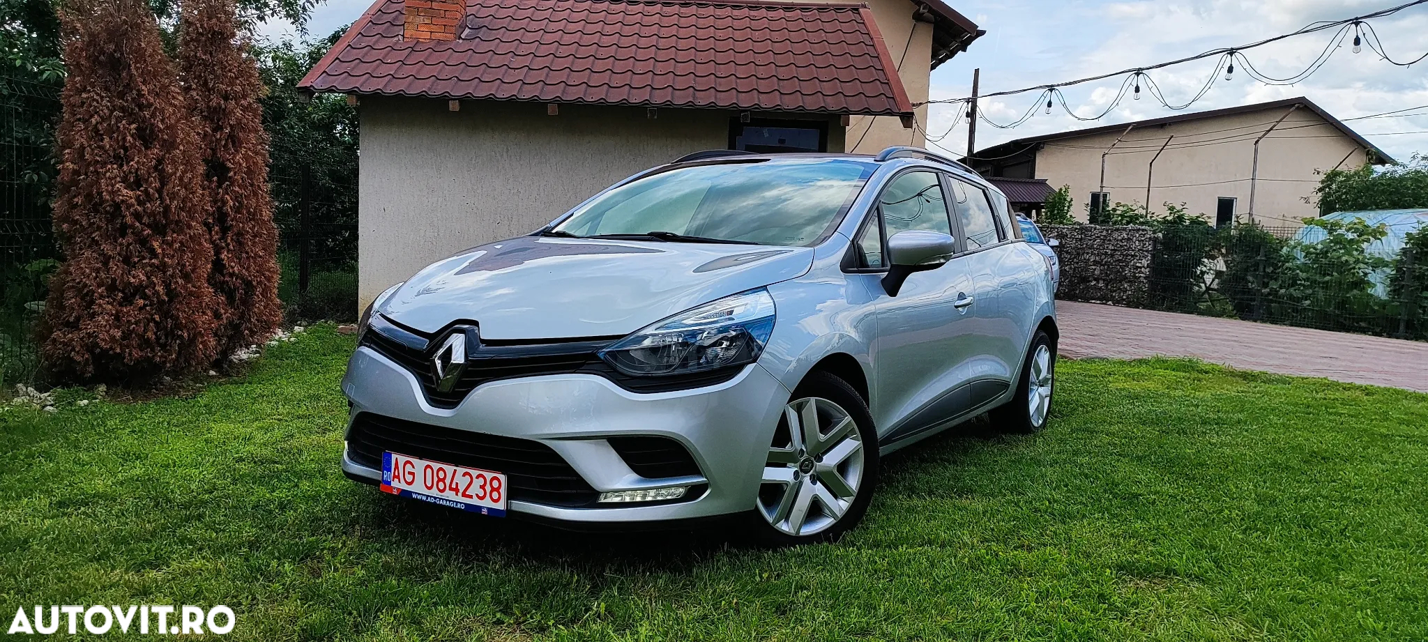 Renault Clio Grandtour Energy TCe 90 Start & Stop Dynamique - 17
