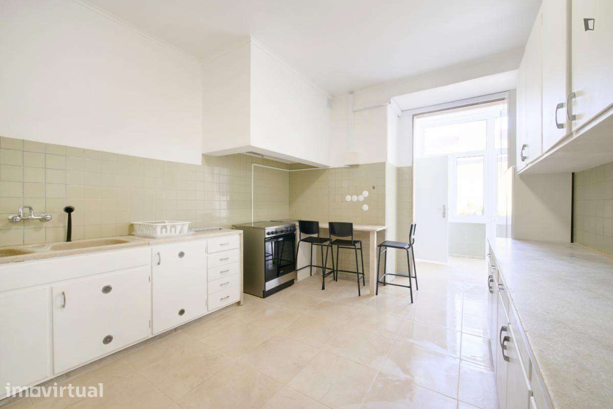 Quarto - localizado em Saldanha Lisbon - Grande imagem: 3/54