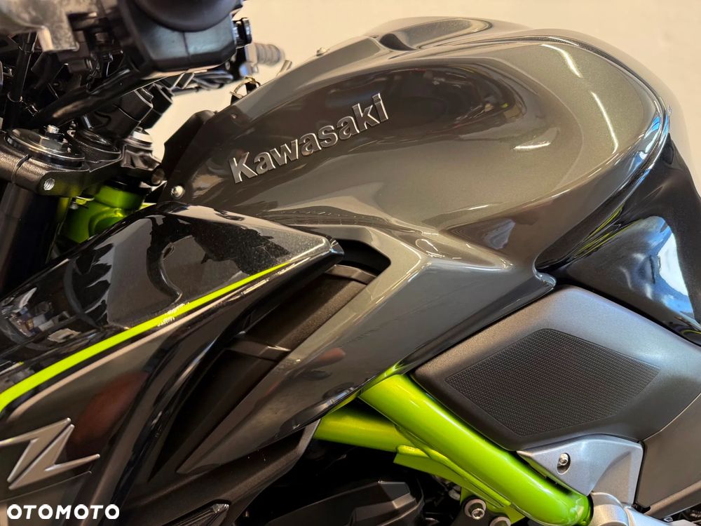 Kawasaki Z 900 - 23