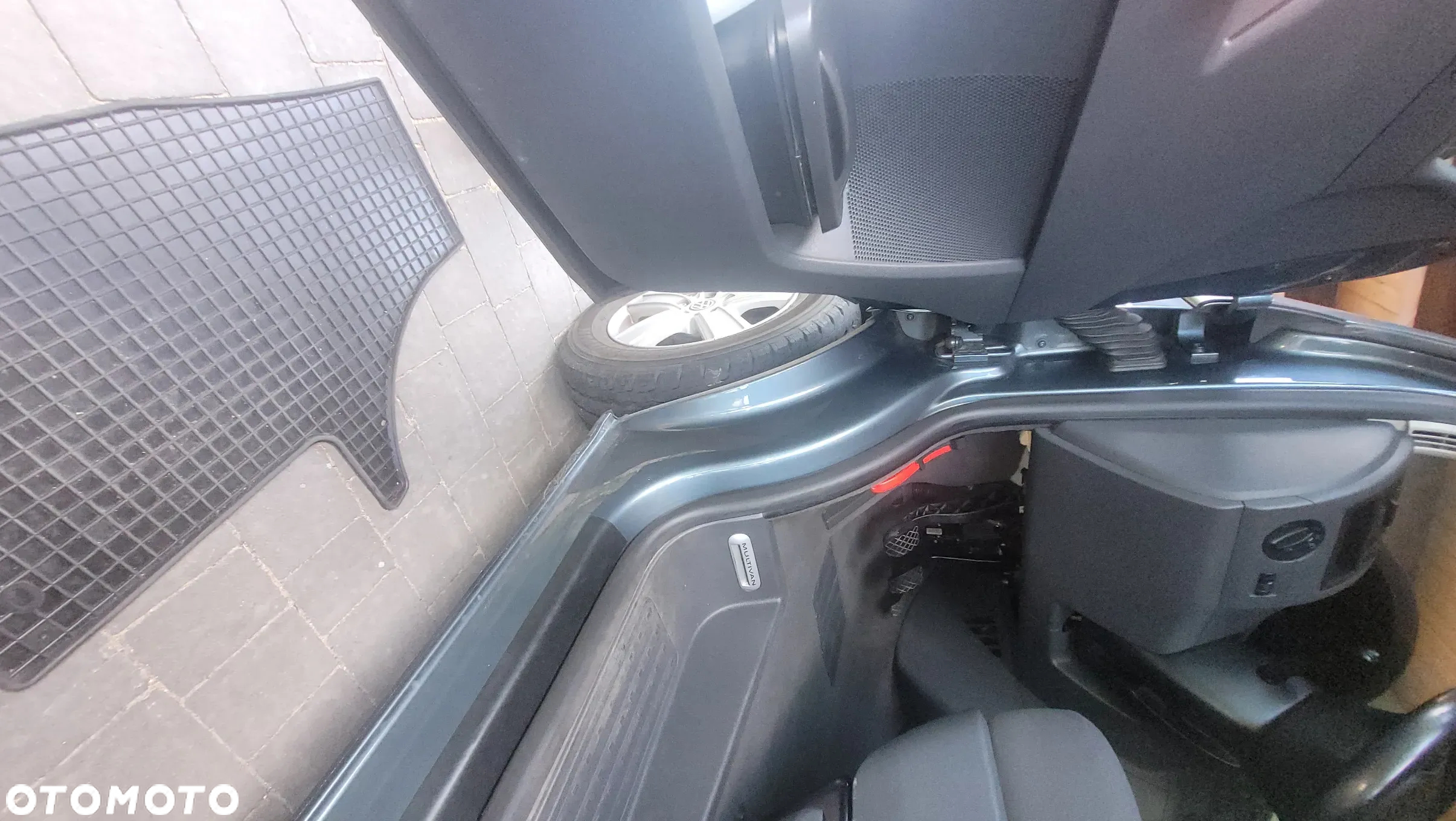 Volkswagen Multivan TDI L2 4Motion - 5