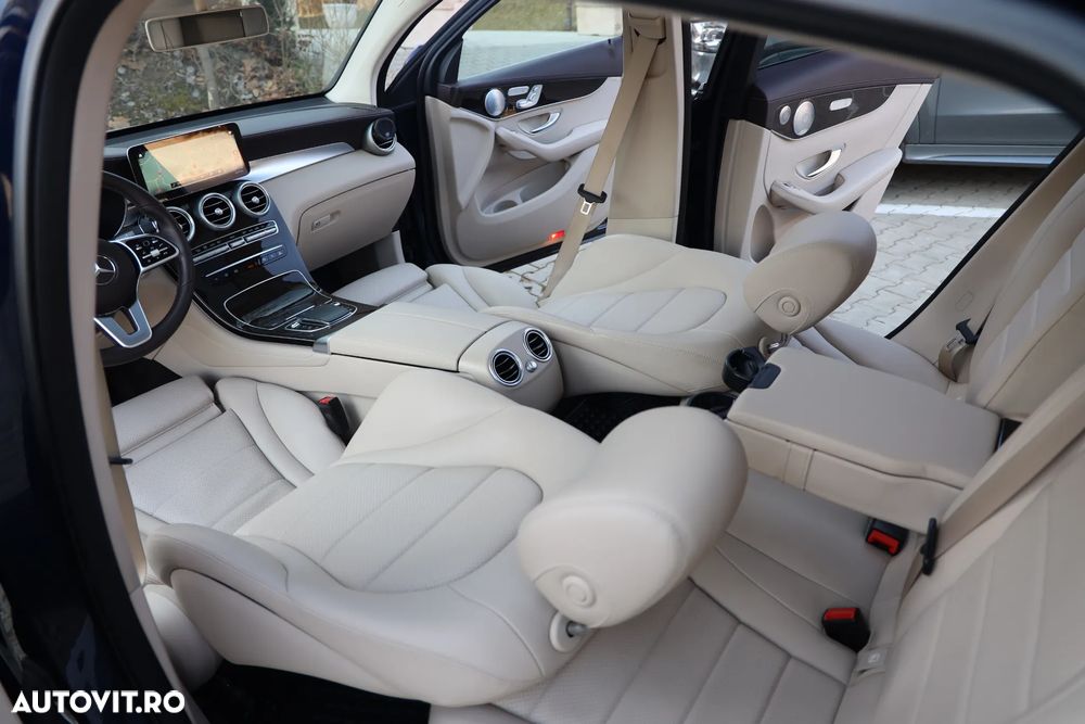 Mercedes-Benz GLC 220 d 4MATIC 9G-TRONIC - 9