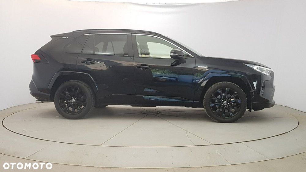 Toyota RAV4 - 7