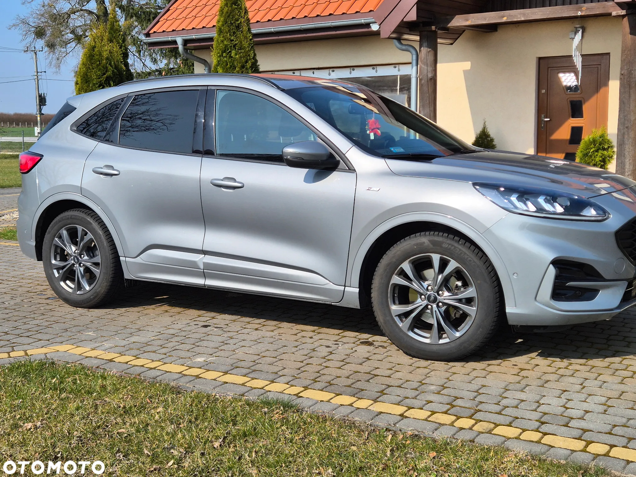 Ford Kuga 1.5 EcoBoost FWD ST-Line - 3