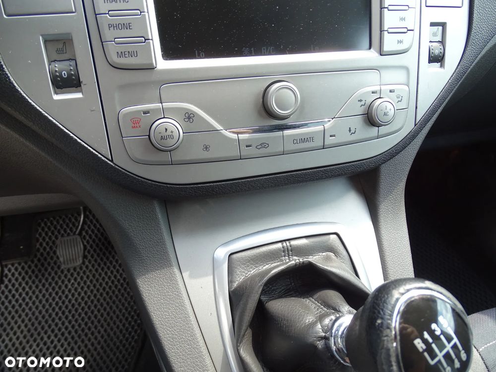 Ford Kuga 2.0 TDCi 4x4 White Magic - 34
