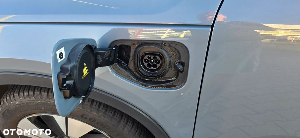 Volvo XC 40 - 5