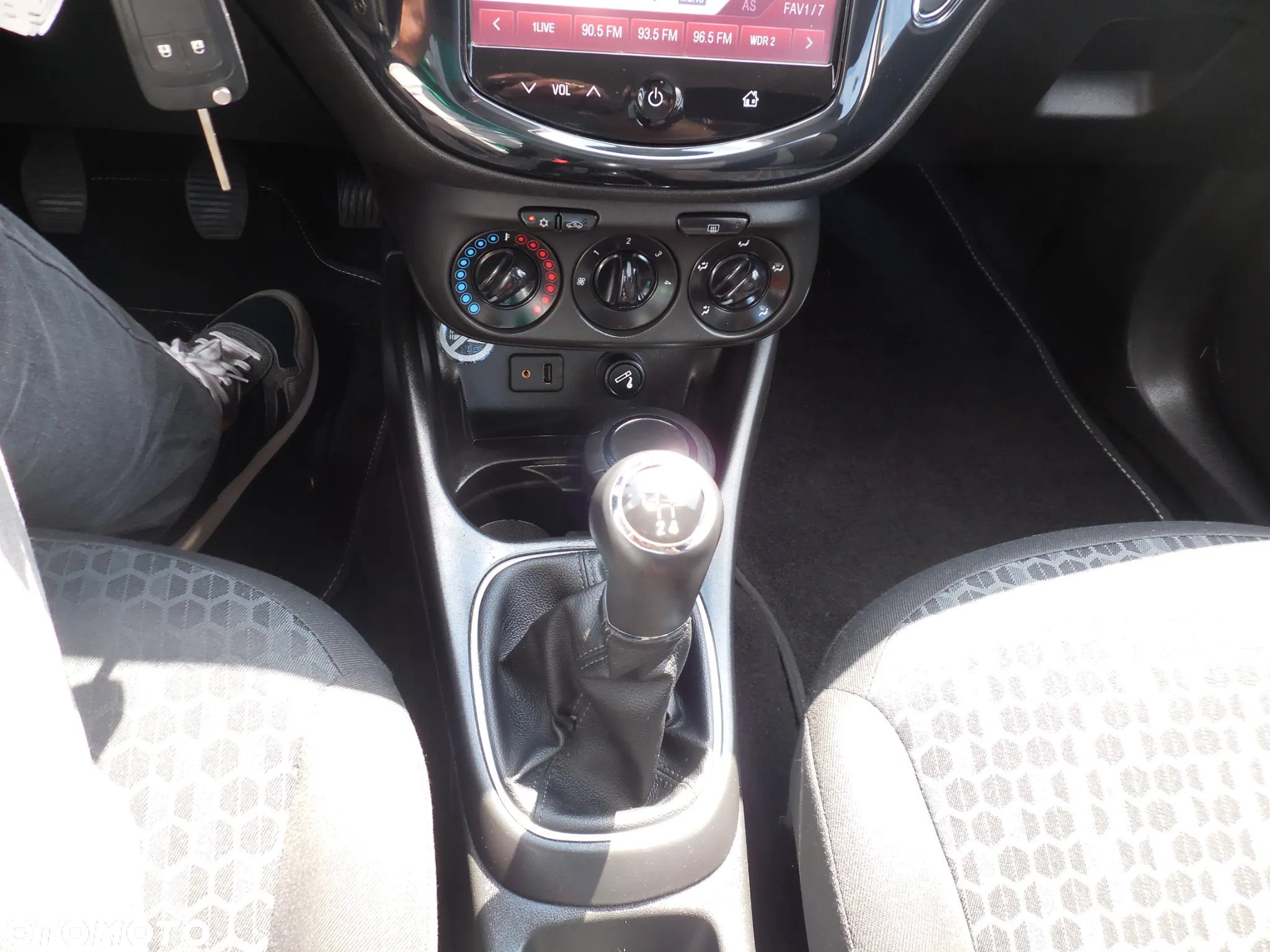 Opel Corsa - 20