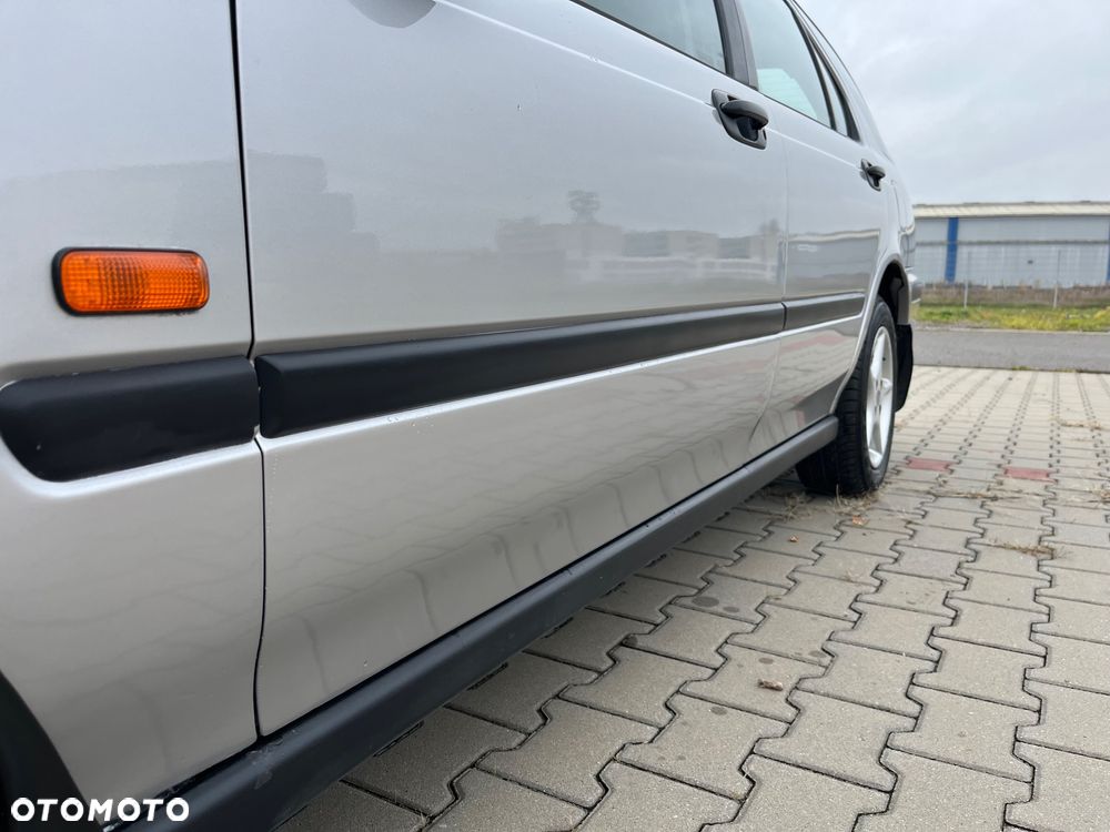 Honda Civic 1.4i S - 28