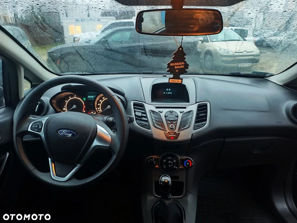 Ford Fiesta - 6