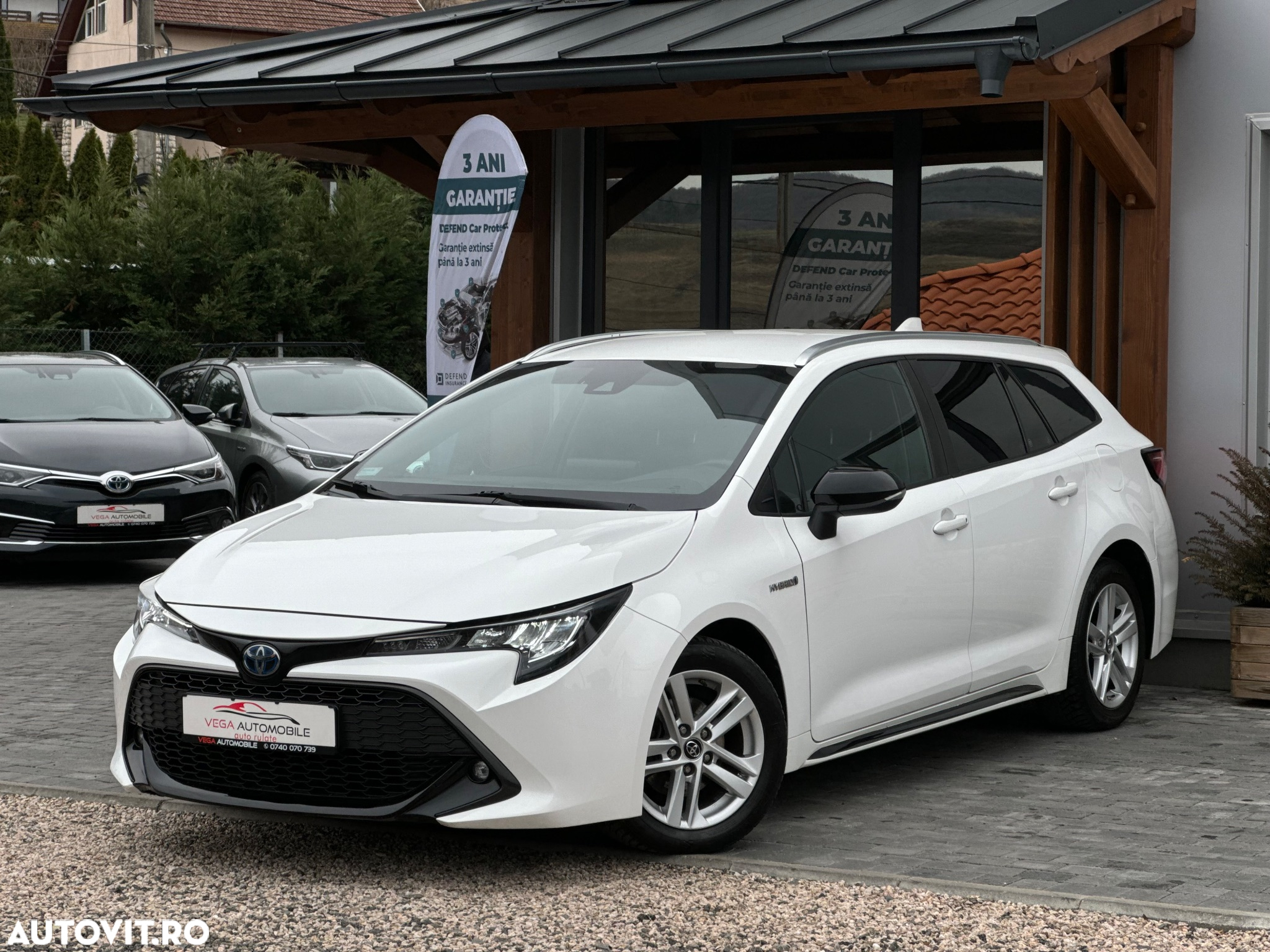 Toyota Corolla 1.8 HSD Business - 2