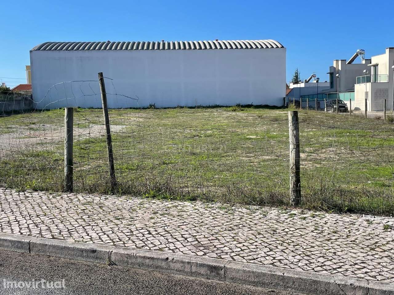 Terreno para 5 Fogos perto da Praia do Meco - Grande imagem: 2/6
