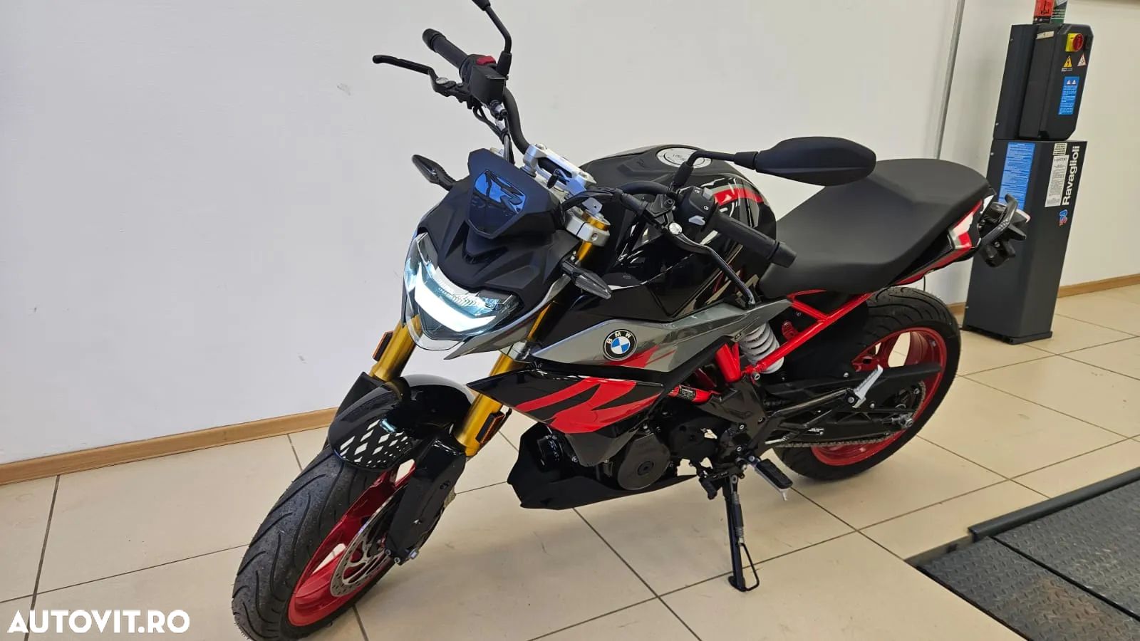 BMW G310R - 1