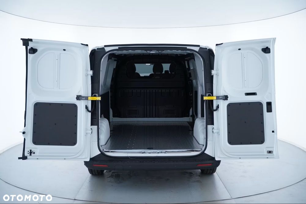 Maxus Deliver 7 L2H1 - 12