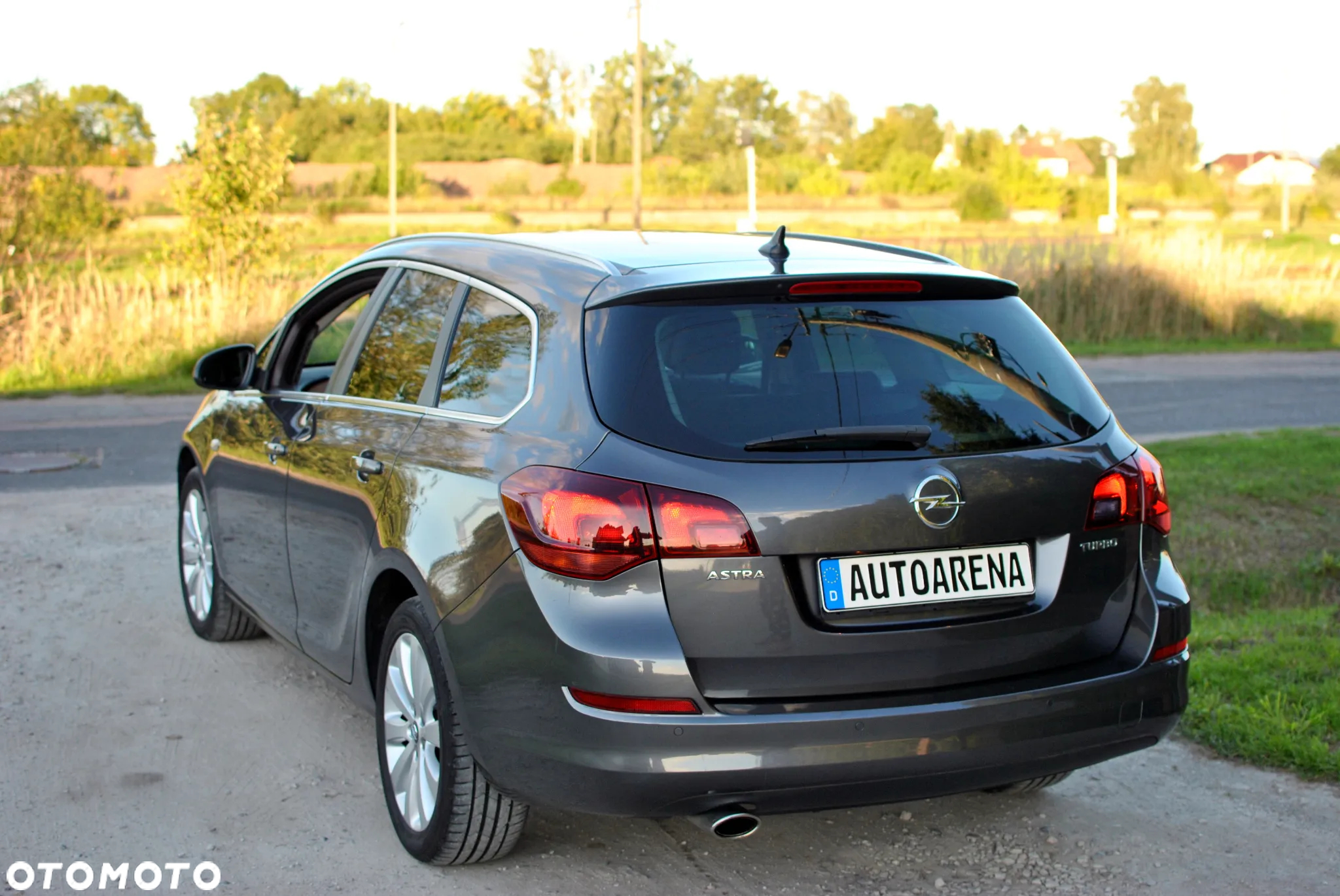 Opel Astra IV 1.4 T Cosmo - 21
