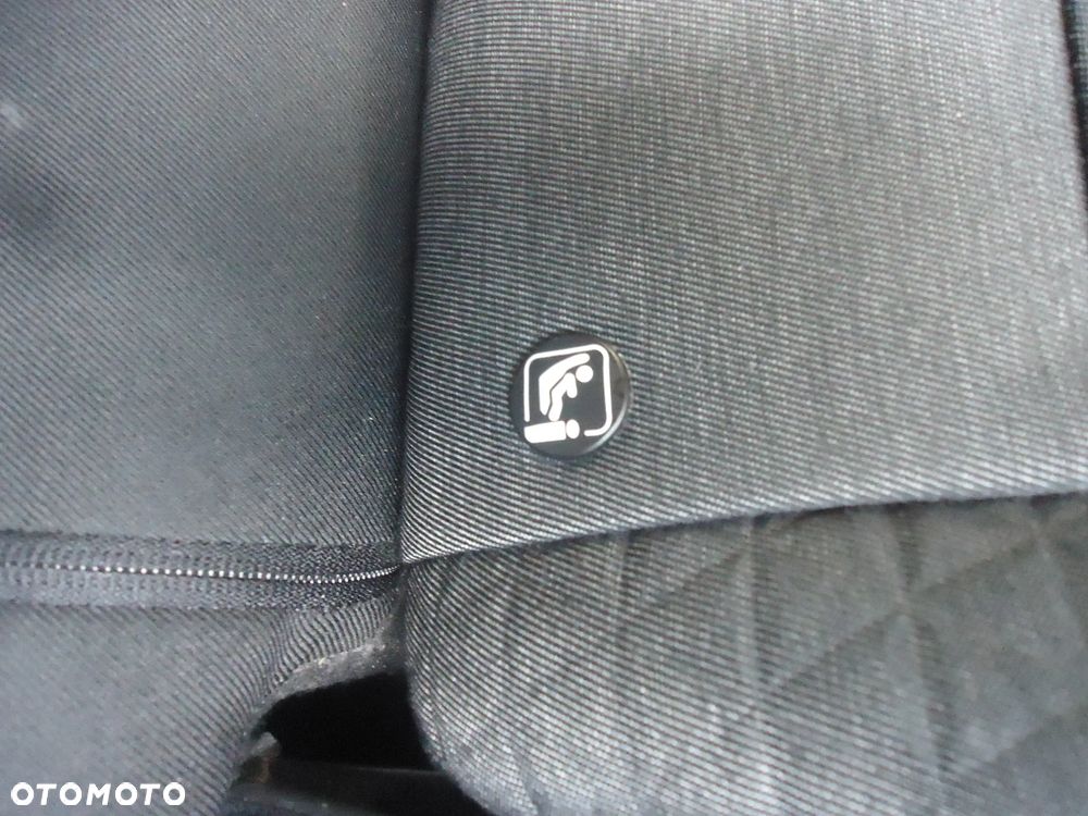 Renault Captur 1.0 TCe Equilibre - 16