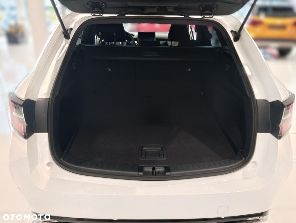 Suzuki Swace 1.8 Hybrid Premium Plus CVT - 5