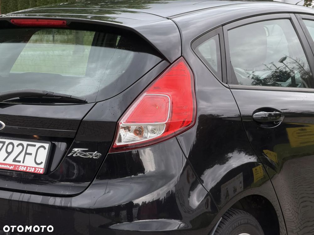 Ford Fiesta 1.25 Titanium X - 28
