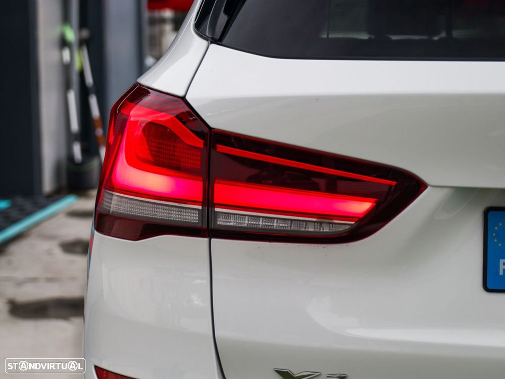BMW X1 25 e xDrive Pack M - 14