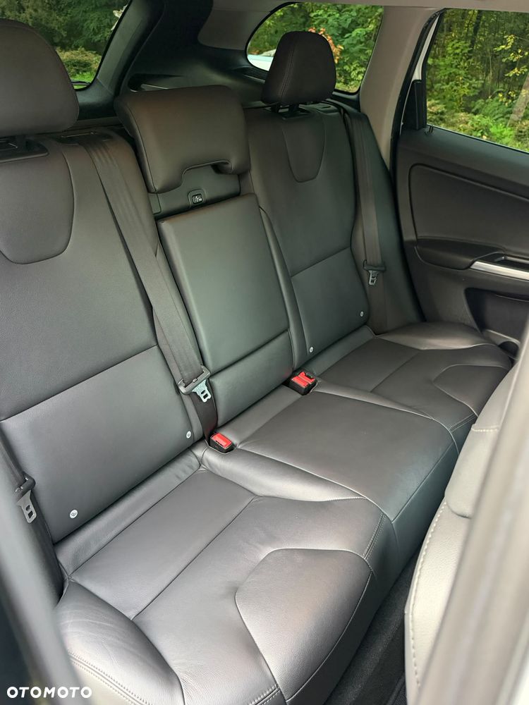 Volvo XC 60 - 23