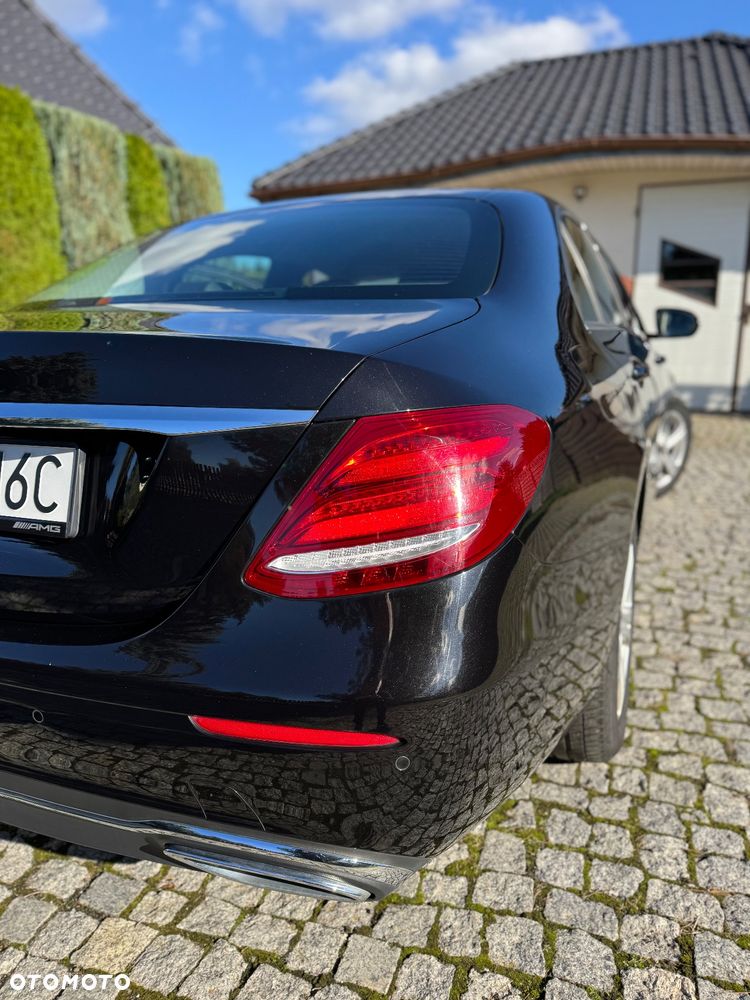Mercedes-Benz Klasa E 220 d 9G-TRONIC - 6