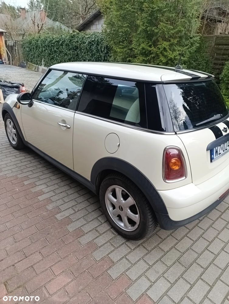 MINI ONE - 3