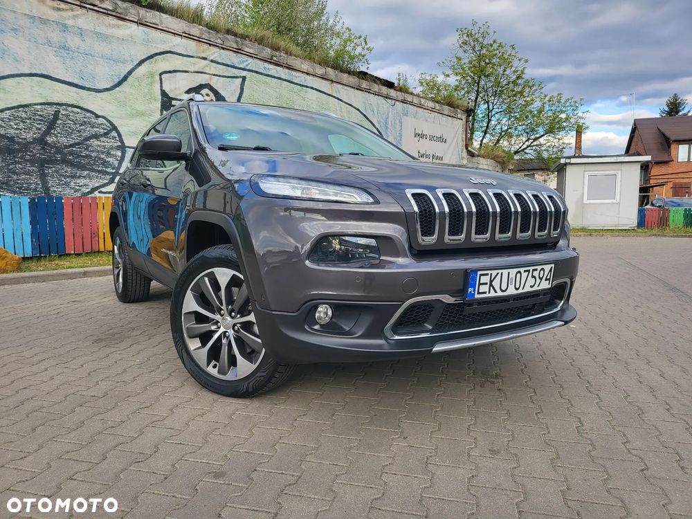 Jeep Cherokee - 8