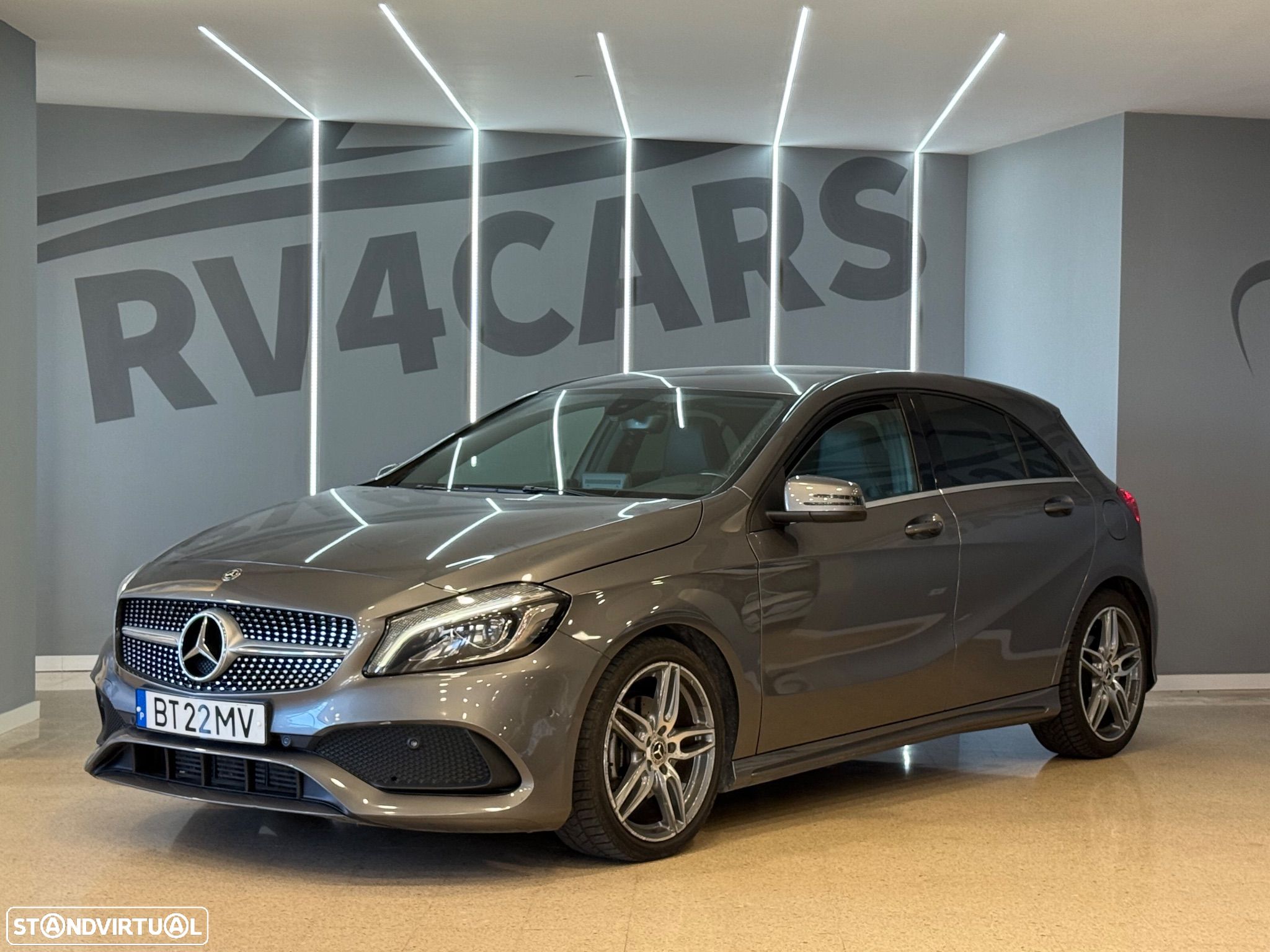 Mercedes-Benz A 180 d 7G-DCT AMG Line - 1