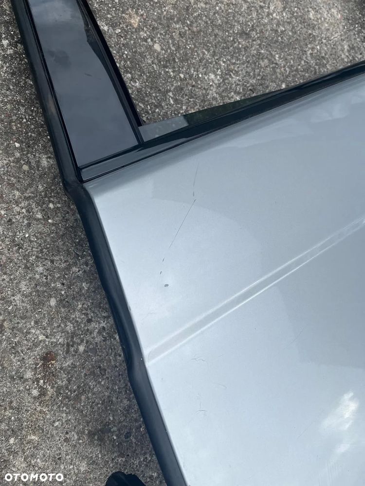 Drzwi tył tylne lewe Range Rover Evoque L538 - 2