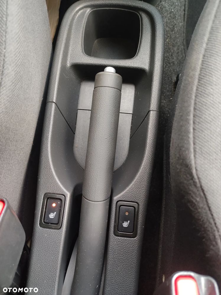 Suzuki Splash - 12